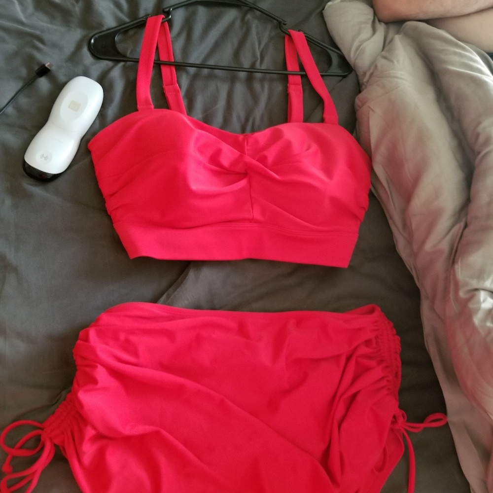 Nwot old navy swim suit